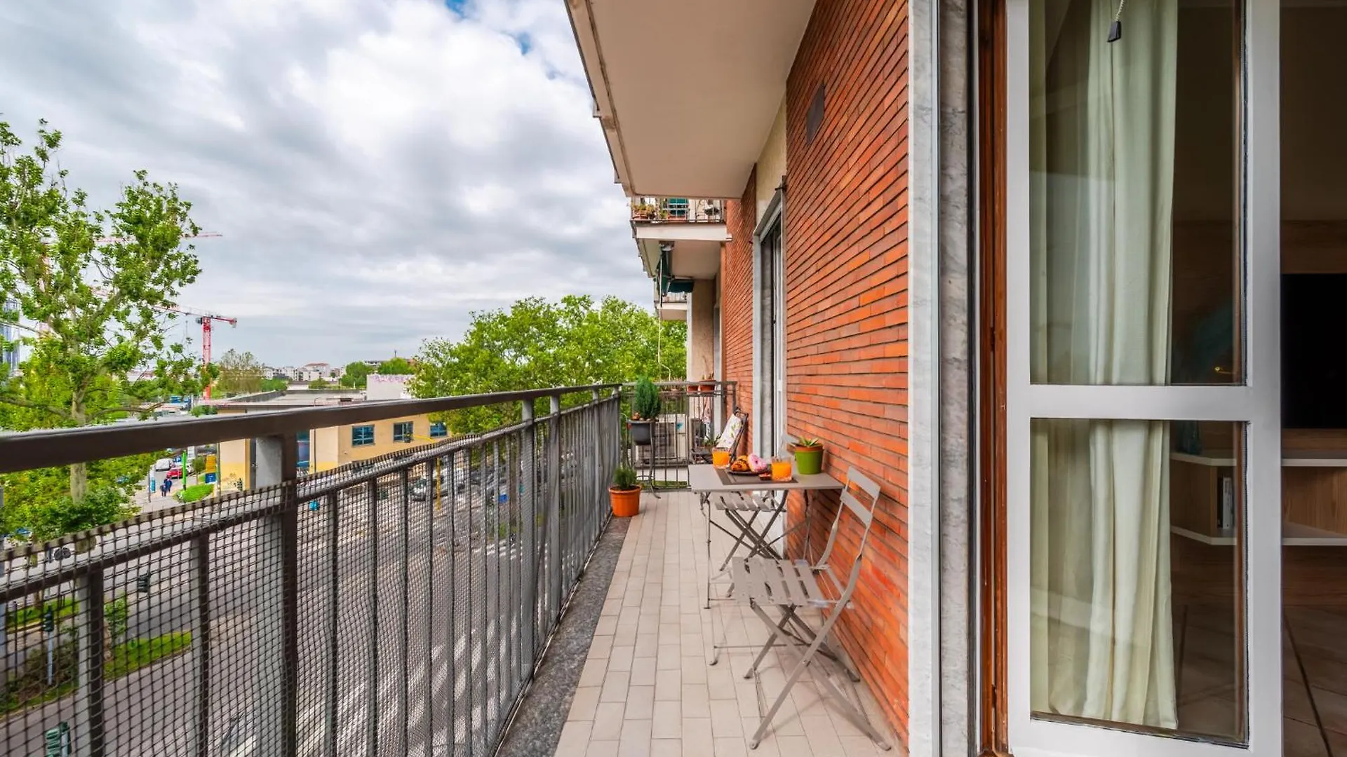 The Circle - Ampio Sui Navigli - Self-Check In Apartment Milan