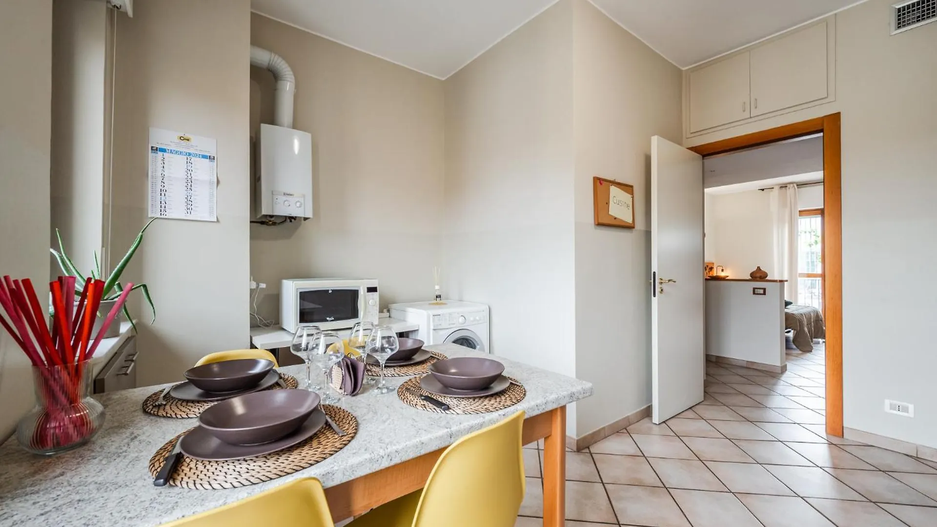 The Circle - Ampio Sui Navigli - Self-Check In Apartment Milan
